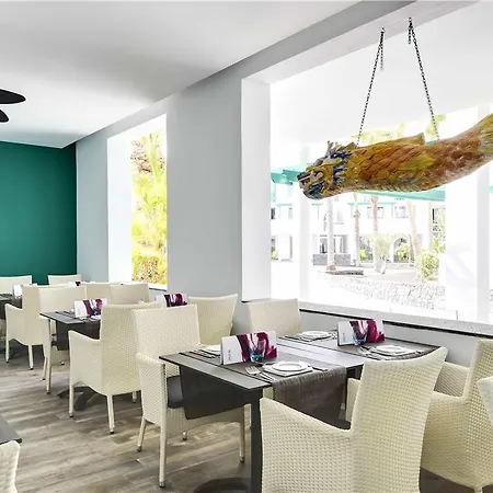 Otel Barcelo Teguise - Adults Only 4*